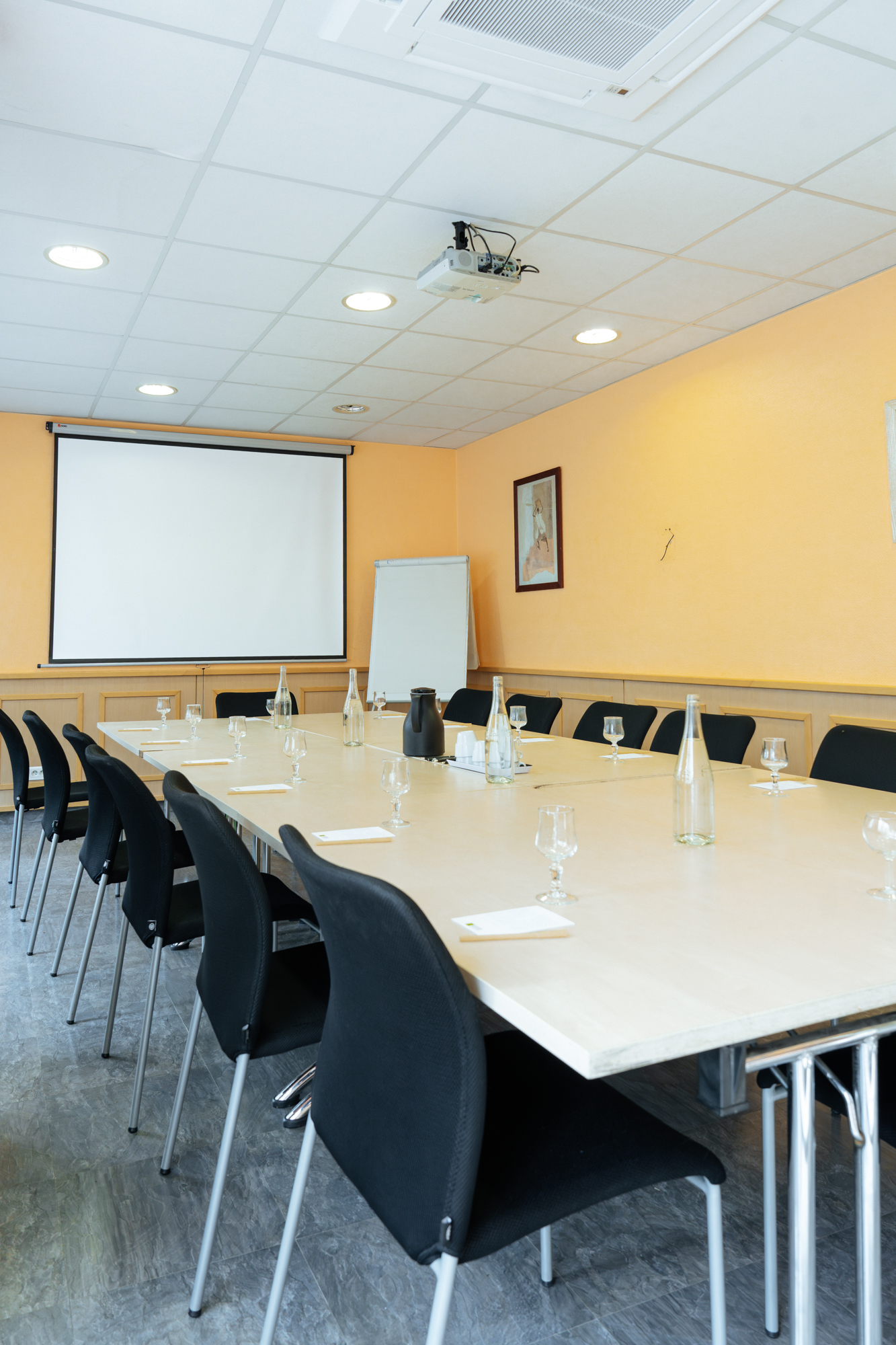 Bellevue Hotel Seminar Room 8
